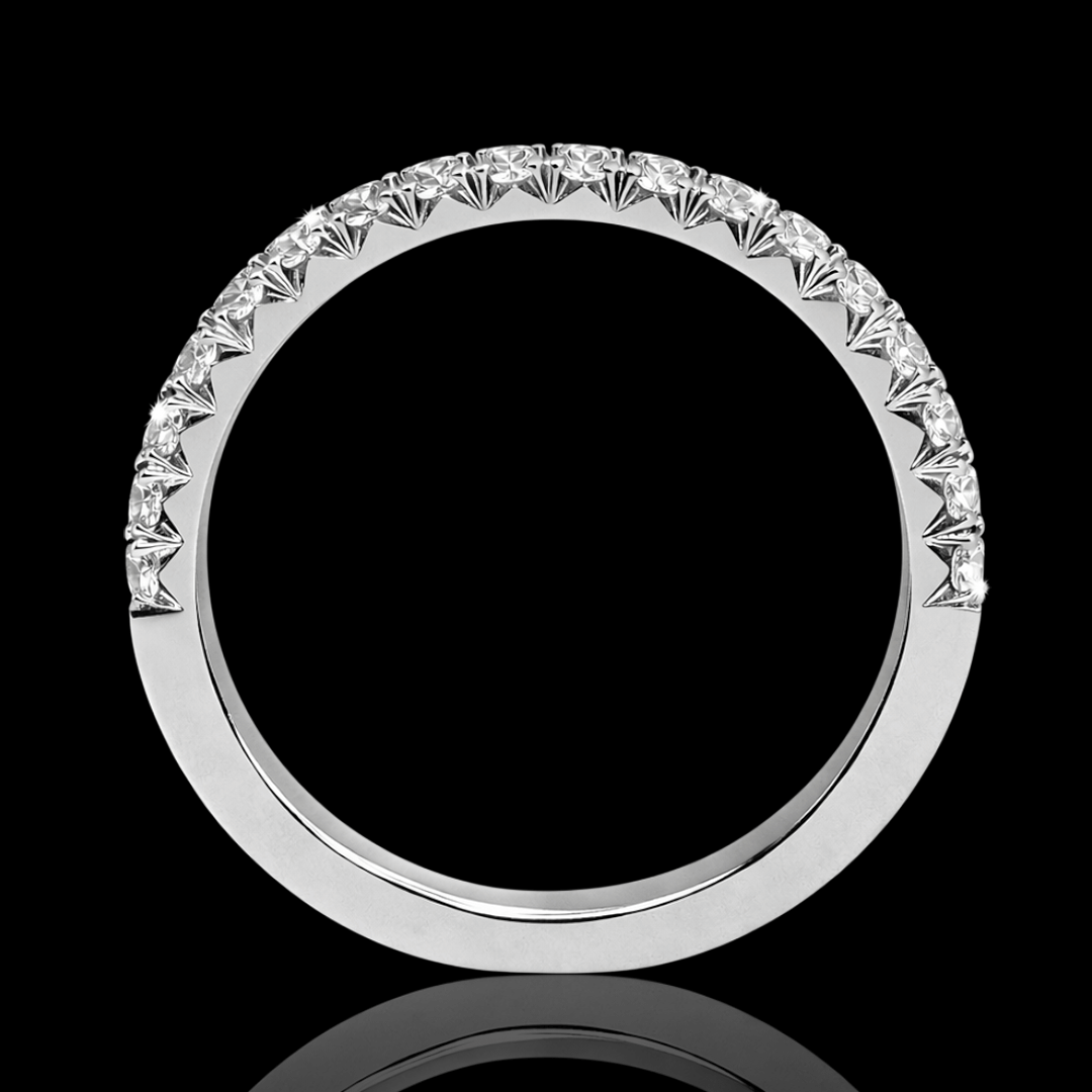 Balto aukso žiedas su deimantine eilute "Fishtail"