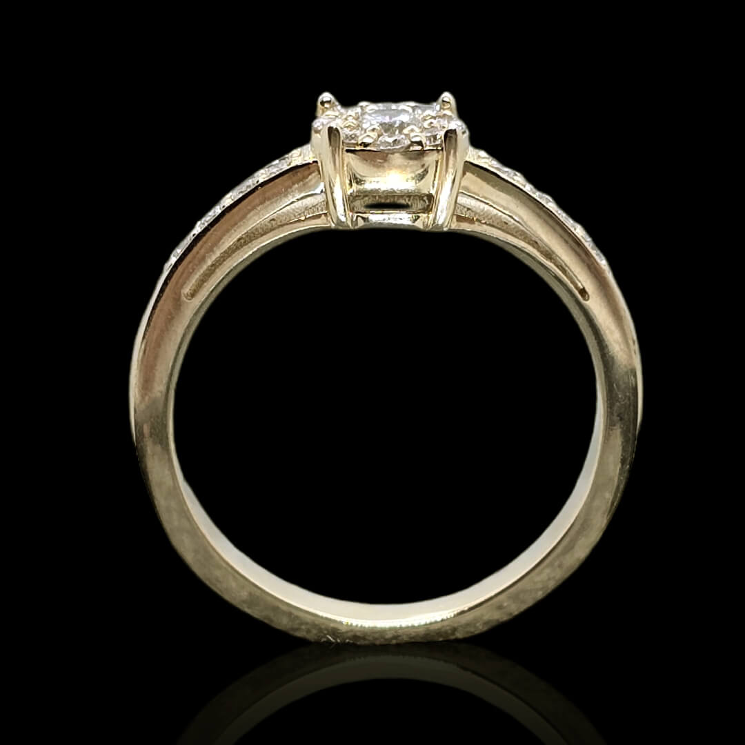 Geltono aukso žiedas su briliantais