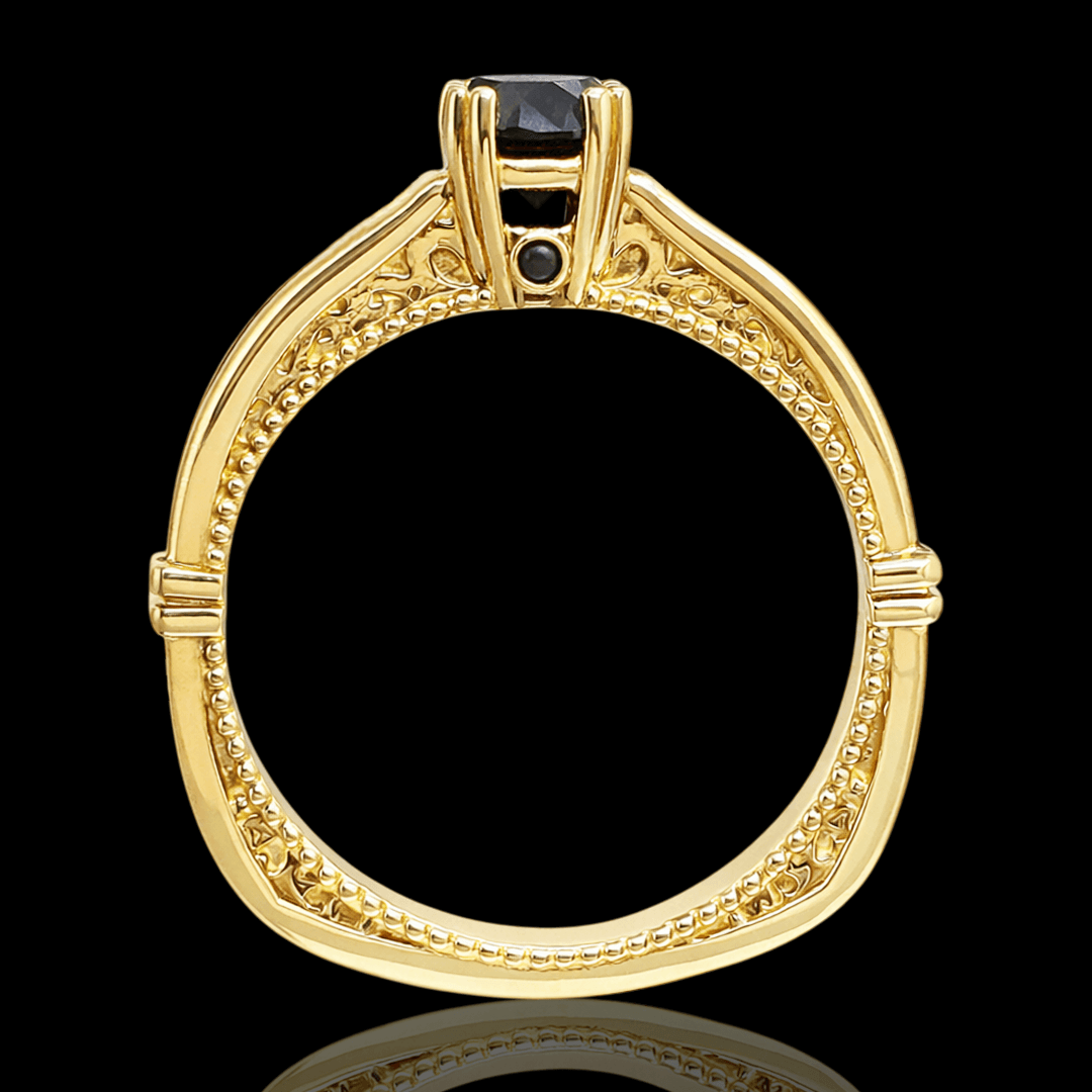 Geltono aukso žiedas su juodais briliantais