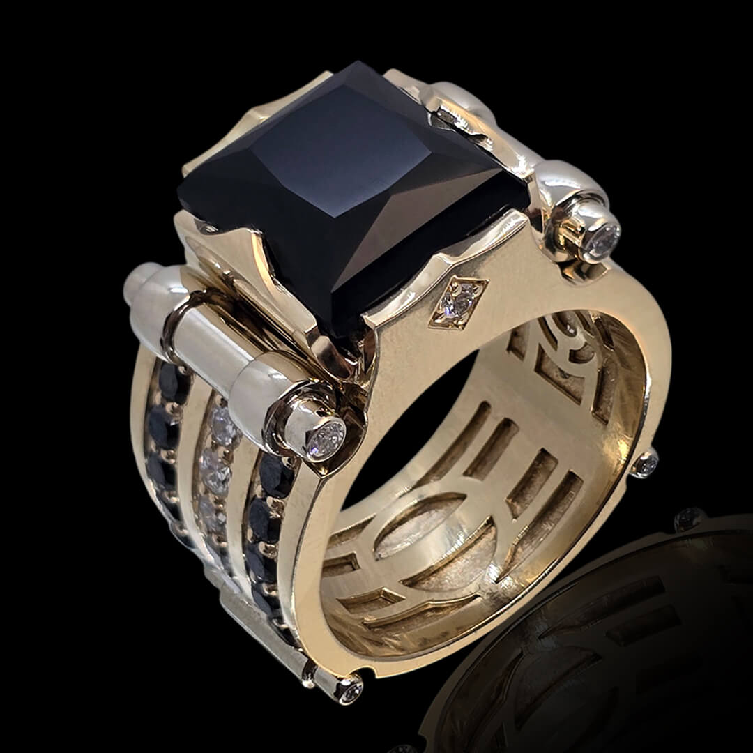 Vyriškas auksinis žiedas su briliantais