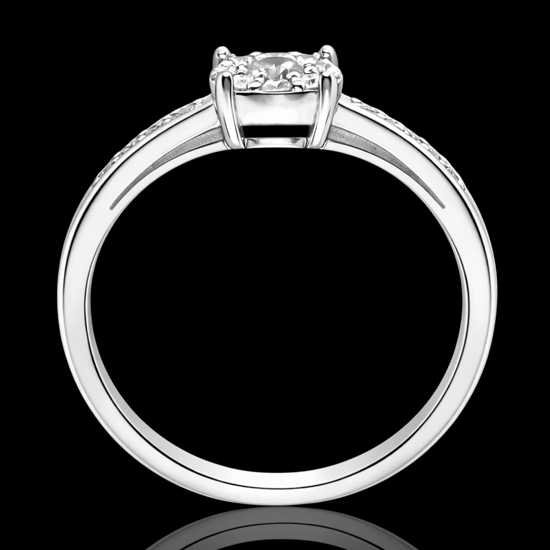 Balto aukso žiedas su briliantais