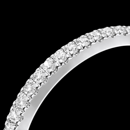 Balto aukso žiedas su briliantais eilute