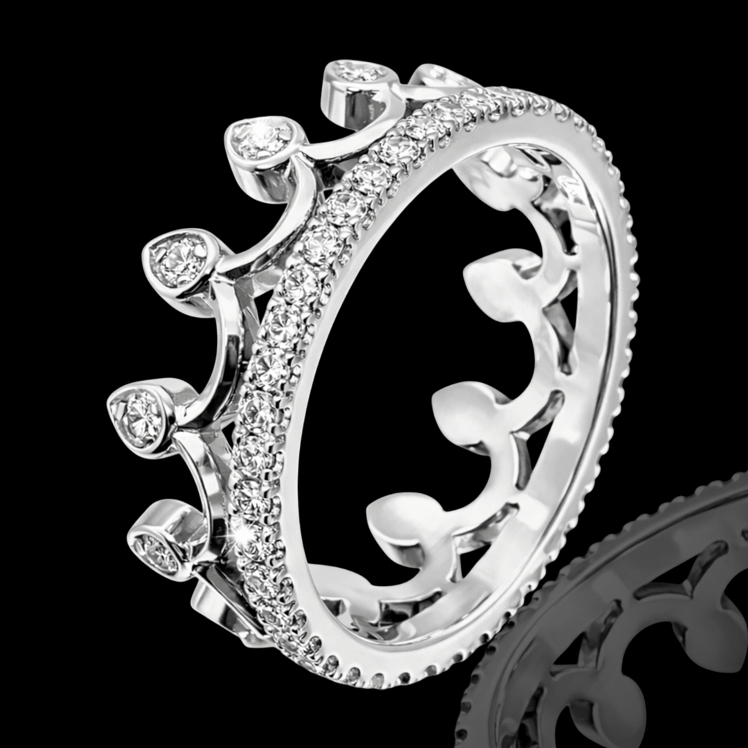 Balto aukso žiedas karūna su briliantais