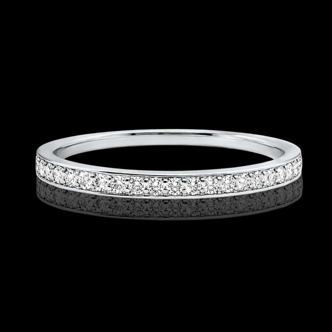 Balto aukso žiedas su deimantais ratuku