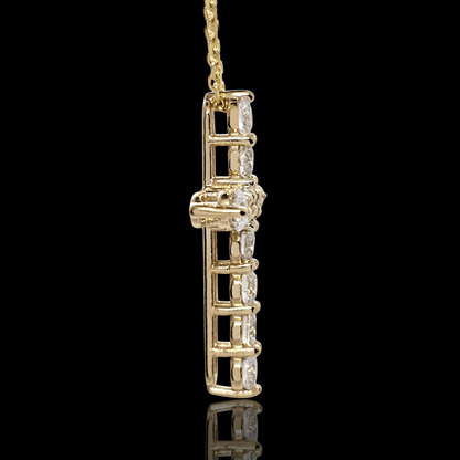 Geltono aukso kryžiukas su deimantais - 2.6mm