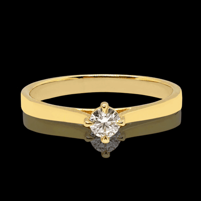 Geltono aukso sužadetuvių žiedas su deimantu