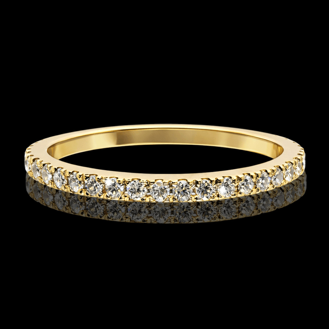 Geltono aukso žiedas su briliantais eilute