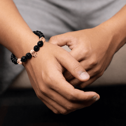 Raudono aukso vyriška apyranke su kaukole