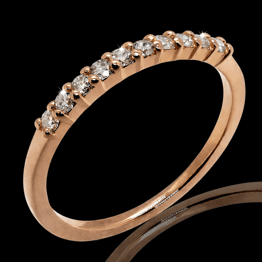 Raudono aukso žiedas su deimantais