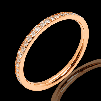 Raudono aukso žiedas su deimantais ratuku